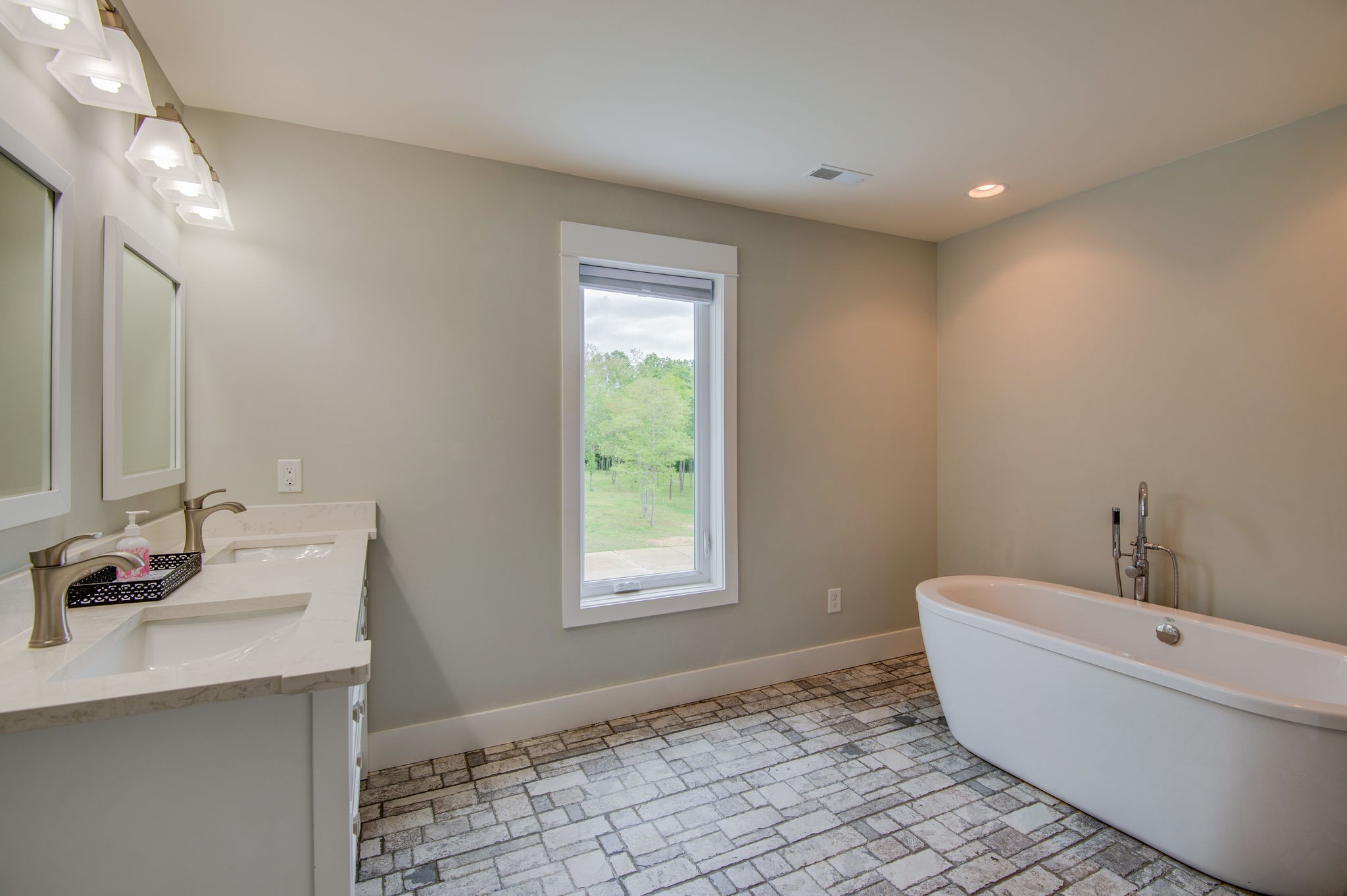 2155 Rieves Bend Road Columbia, TN 38401 - Photo 23 of 50 Gallery Image 23