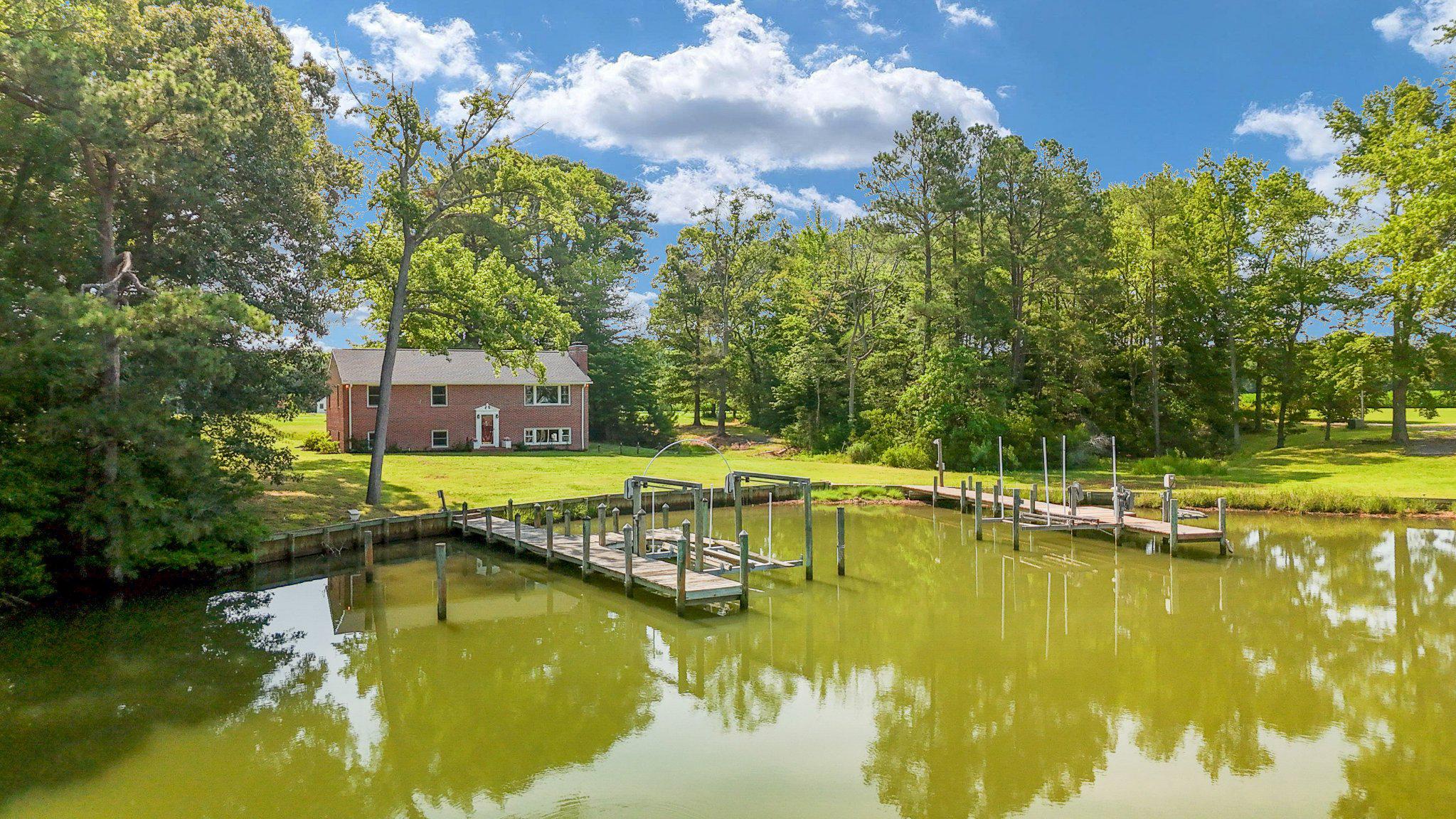 279 Harbor Drive Reedville, VA 22539 - Photo 5 of 97 Private dock with boat lift