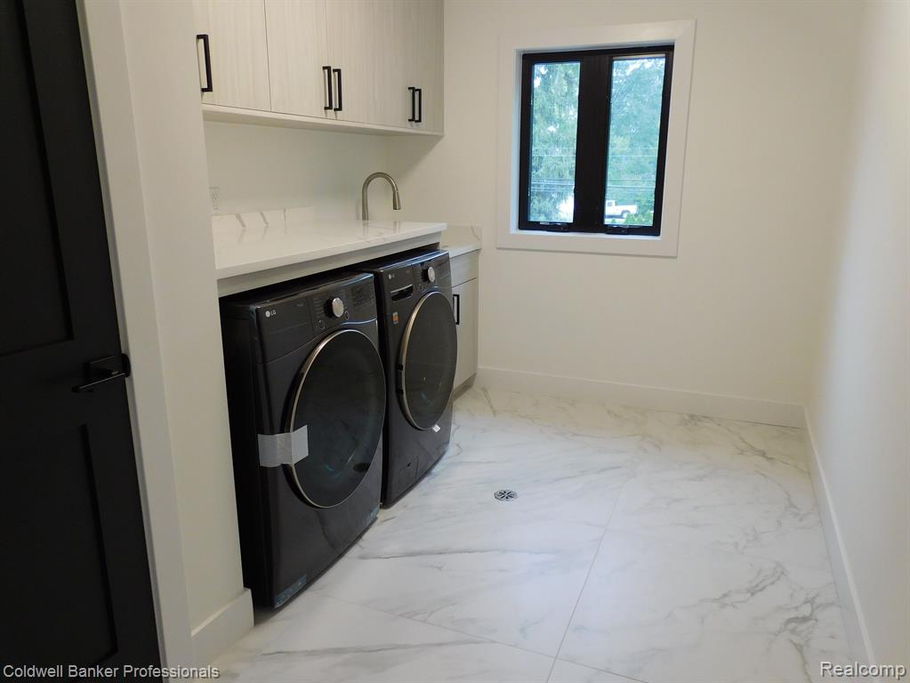2324 Yorkshire Road Birmingham, MI 48009 - Photo 49 of 69