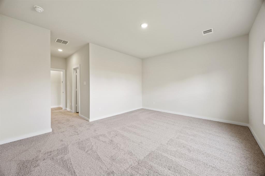 1017 Verde Creek Crowley, TX 76036 - Photo 9 of 20