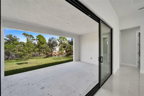 $2,000 | 14020 Chesswood Lane, Port Charlotte, FL 33981