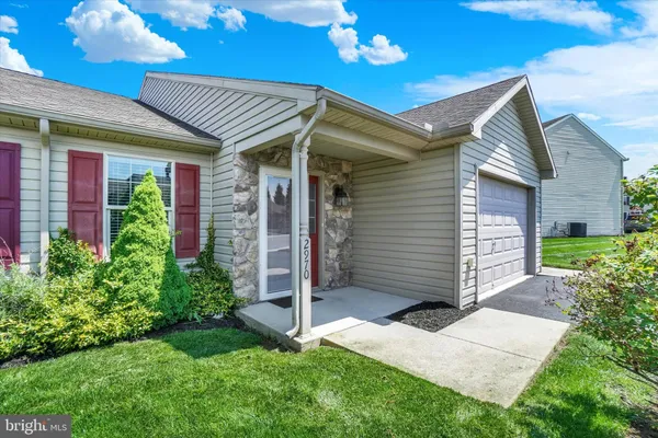 $219,900 | 2970 Barley Circle, Unit 26, Dover, PA 17315