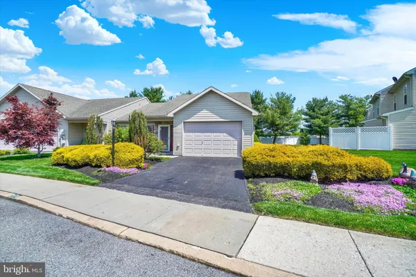 $219,900 | 2970 Barley Circle, Unit 26, Dover, PA 17315