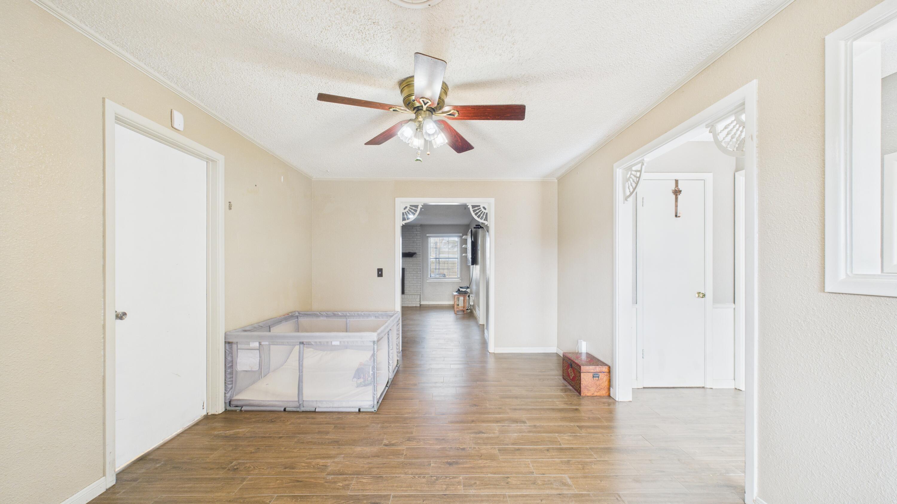 5410 41st Street Lubbock, TX 79414 - Photo 13 of 40 a view of an empty room