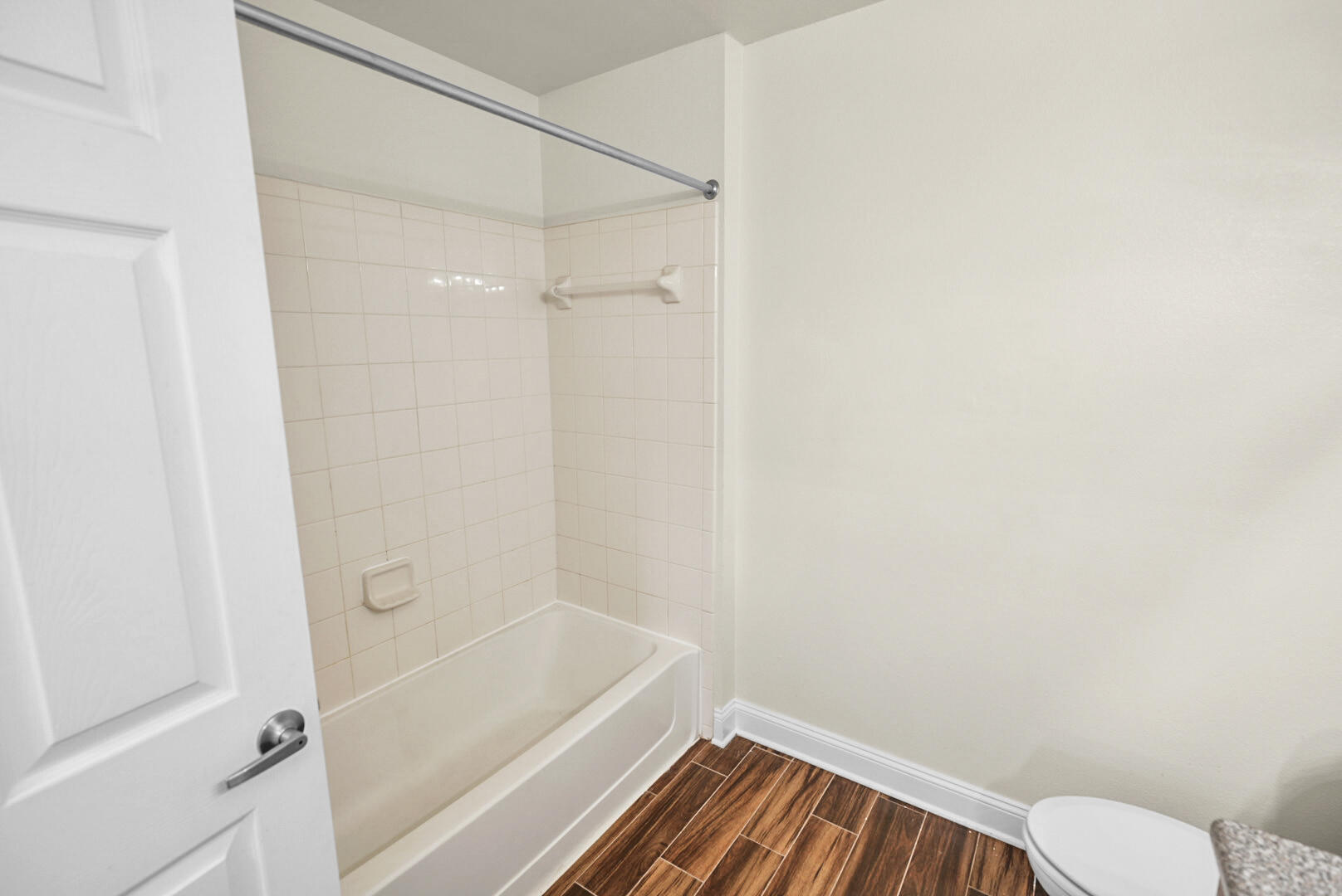 506 Wingspan Way Crestview, FL 32536 - Photo 24 of 33 a bathroom with a bathtub and a shower