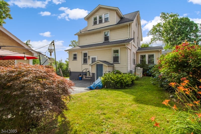 110 Lyons Place Springfield, NJ 07081 - Photo 20 of 22