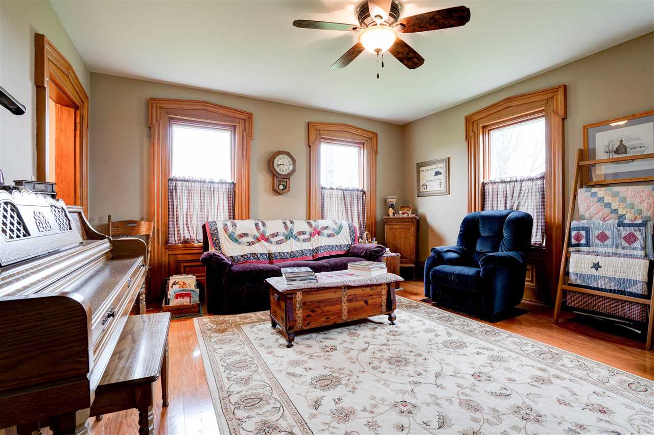 356 McClelland Road Mount Vernon, IA 52314 - Photo 21 of 46 Gallery Image 21