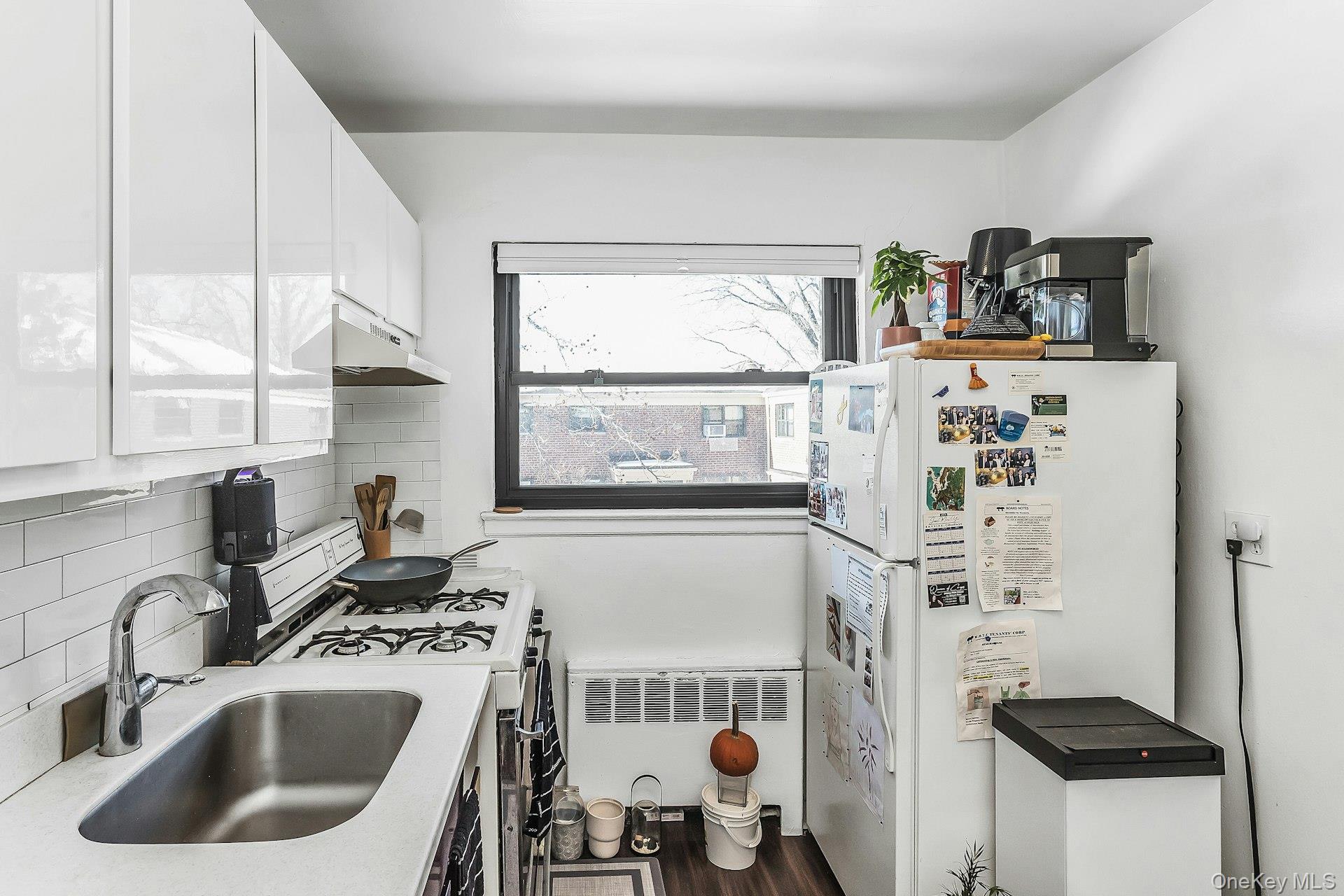 219-57 74th Avenue, Unit 423A2 Queens, NY 11364 - Photo 6 of 13