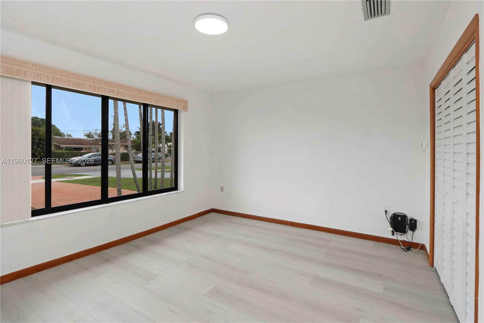 2220 Southwest 90th Avenue Miami, FL 33165 - Photo 16 of 25