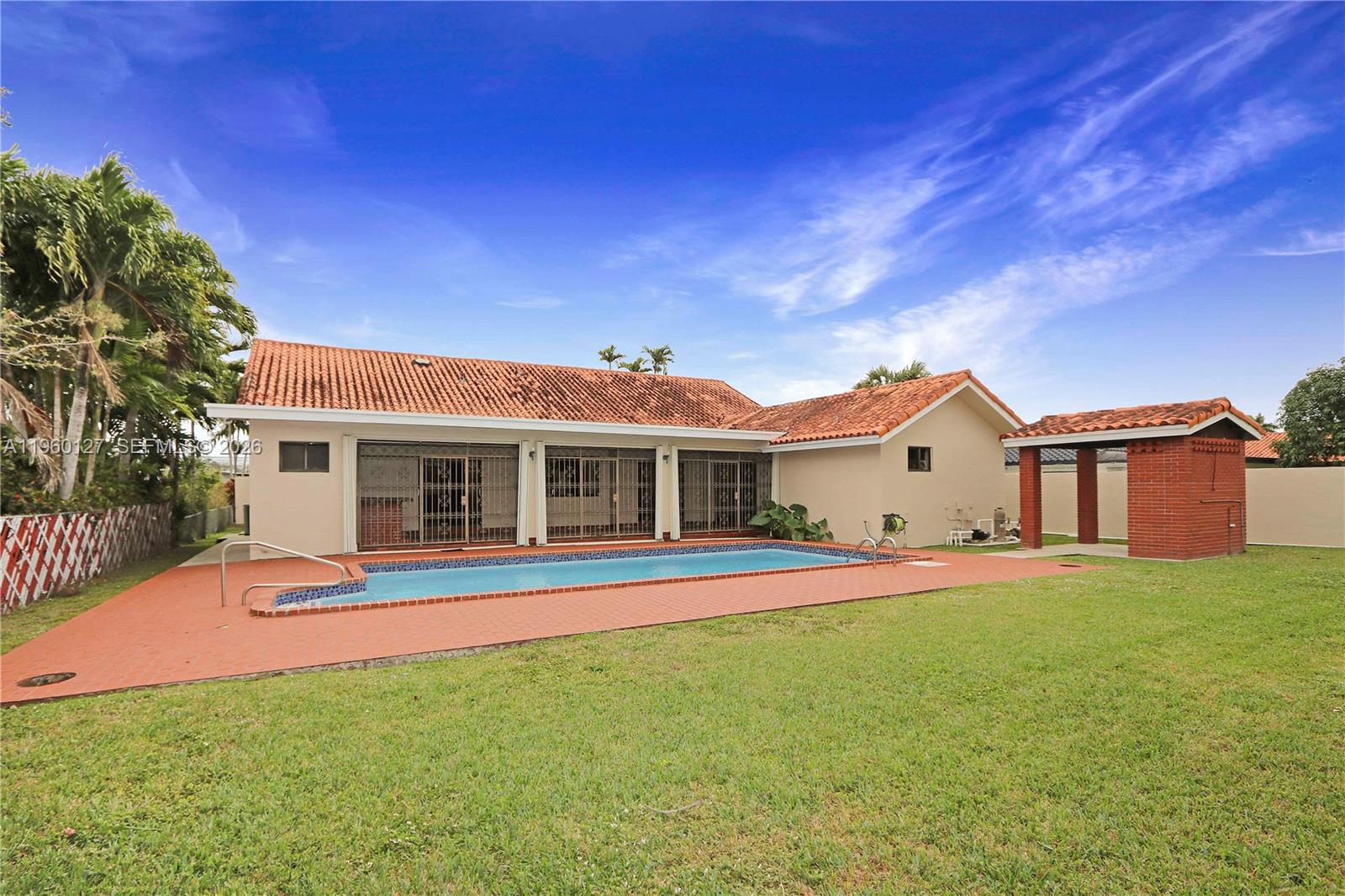 2220 Southwest 90th Avenue Miami, FL 33165 - Photo 24 of 25