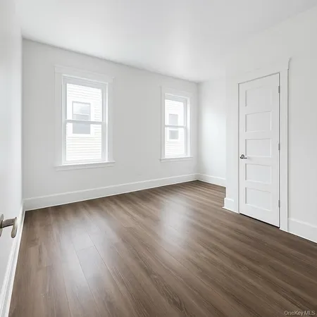 $2,300 | 103 South Avenue, Unit 1, Poughkeepsie, NY 12601