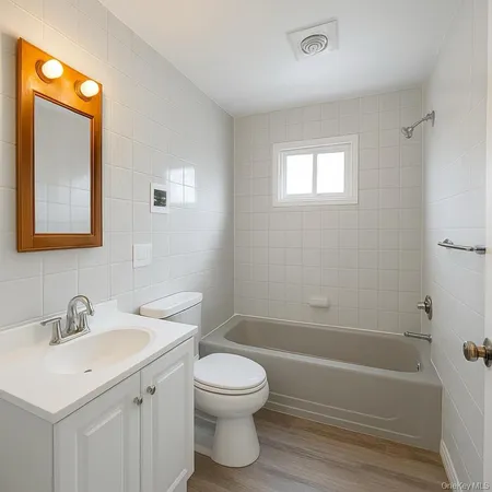 $2,300 | 103 South Avenue, Unit 1, Poughkeepsie, NY 12601