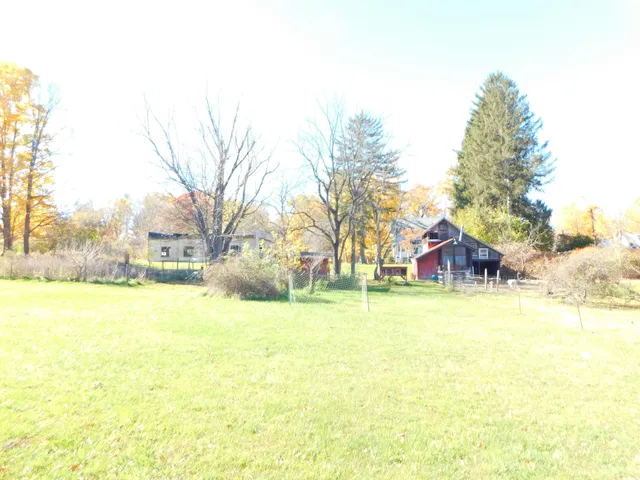 $284,900 | 69217 51st Street, Lawrence, MI 49064