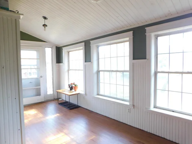 $284,900 | 69217 51st Street, Lawrence, MI 49064