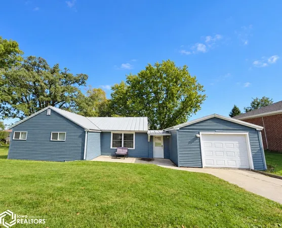 $168,500 | 807 Park Avenue, Brooklyn, IA 52211