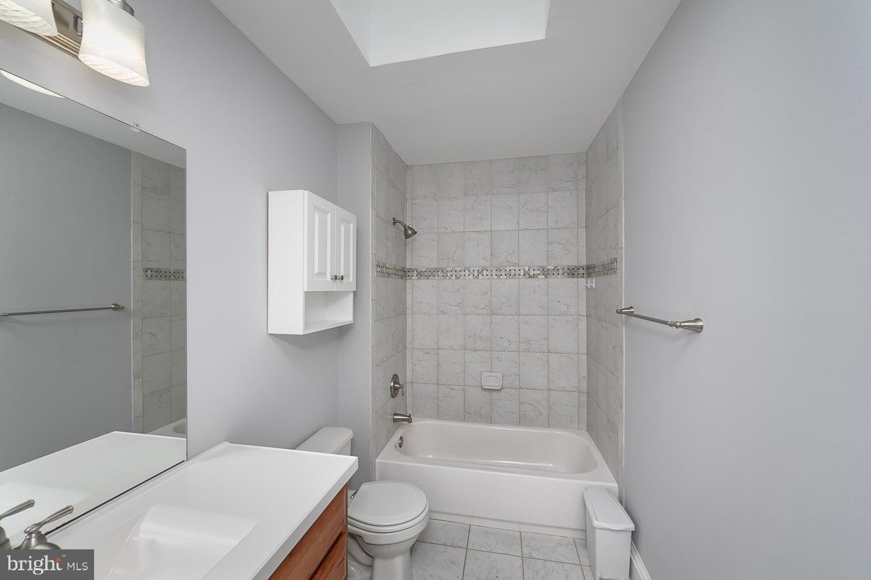 3703 Elkader Road Baltimore, MD 21218 - Photo 24 of 34