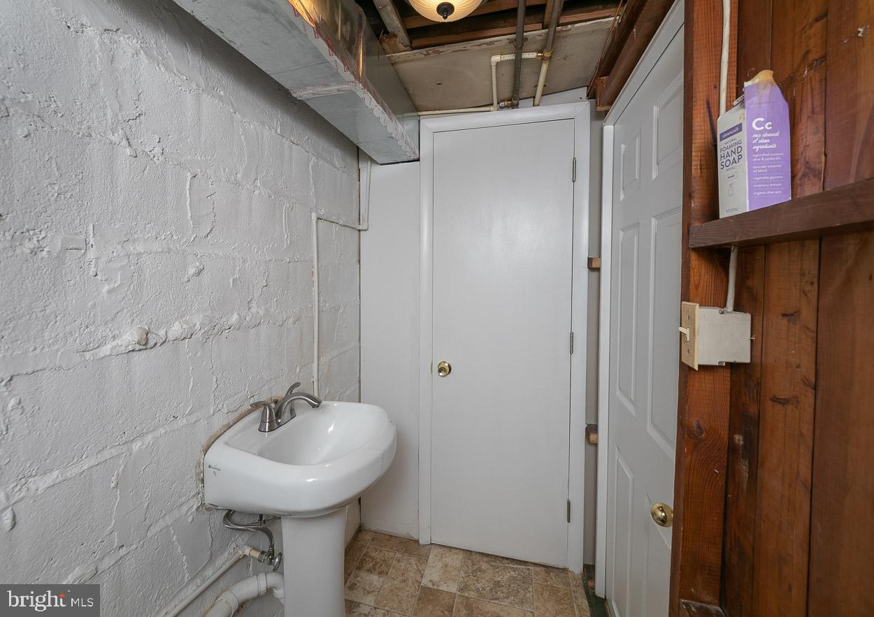 3703 Elkader Road Baltimore, MD 21218 - Photo 30 of 34 Half bath located in basement
