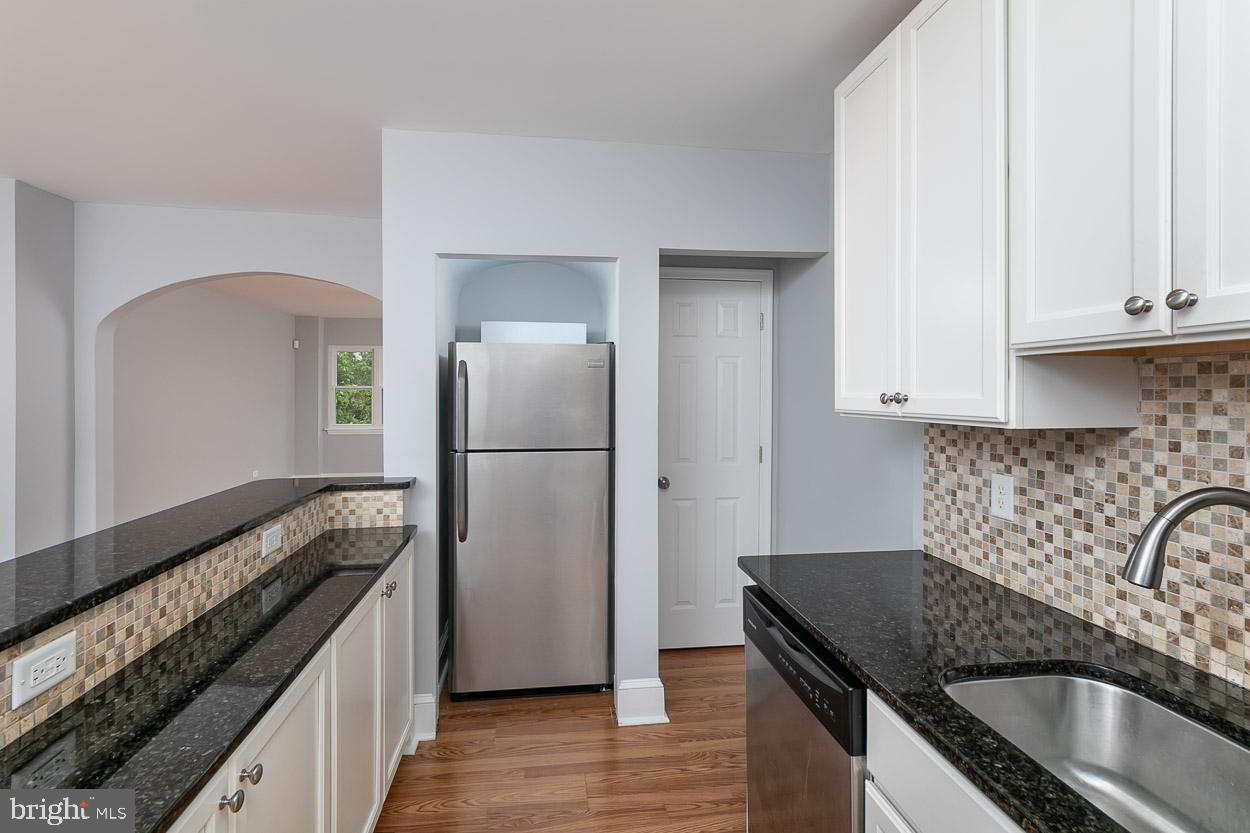 3703 Elkader Road Baltimore, MD 21218 - Photo 9 of 34 Recently updated kitchen with SS appliances