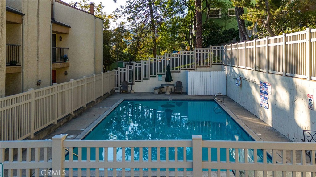 1881 Alpha Road, Unit 8 Glendale, CA 91208 - Photo 6 of 37