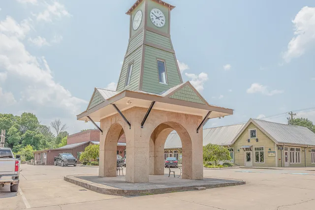 $415,000 | 103 Deer Ridge Lane, Rock Spring, GA 30739