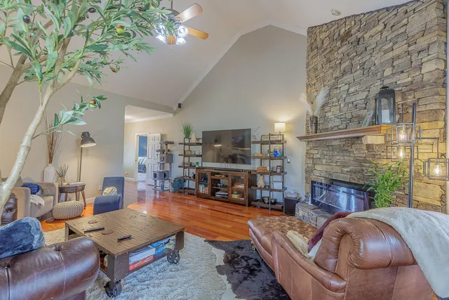 $415,000 | 103 Deer Ridge Lane, Rock Spring, GA 30739