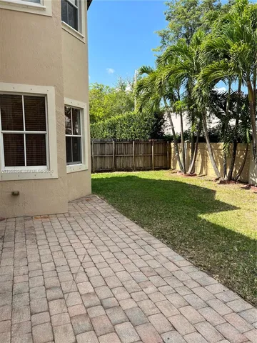 $4,400 | 15389 Southwest 90th Terrace, Miami, FL 33196