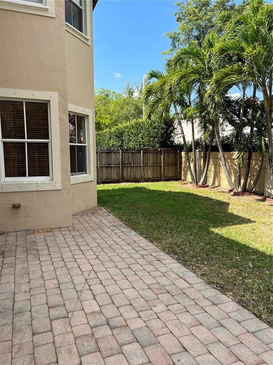 15389 Southwest 90th Terrace Miami, FL 33196 - Photo 22 of 67