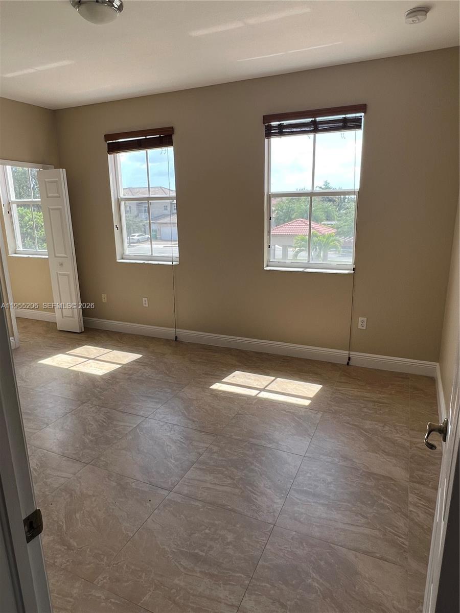 15389 Southwest 90th Terrace Miami, FL 33196 - Photo 23 of 67