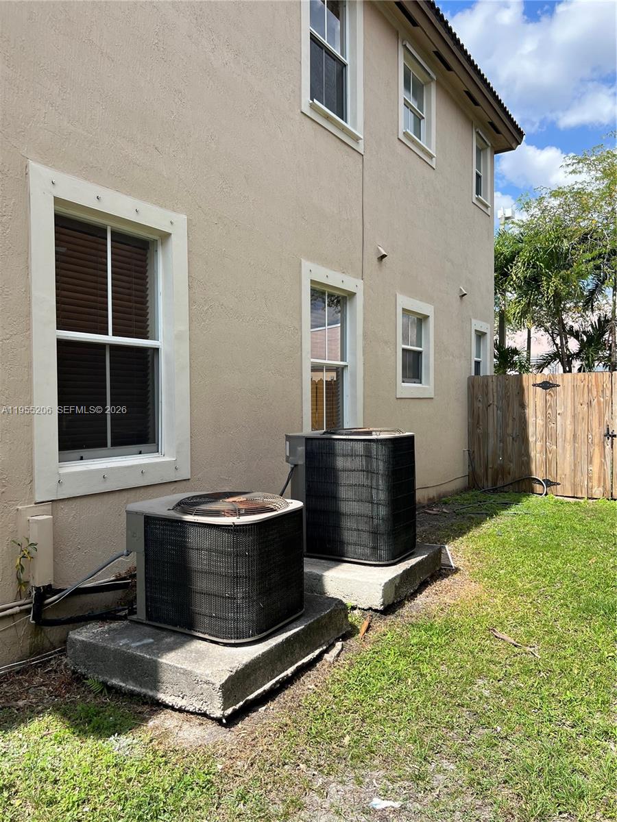 15389 Southwest 90th Terrace Miami, FL 33196 - Photo 24 of 67