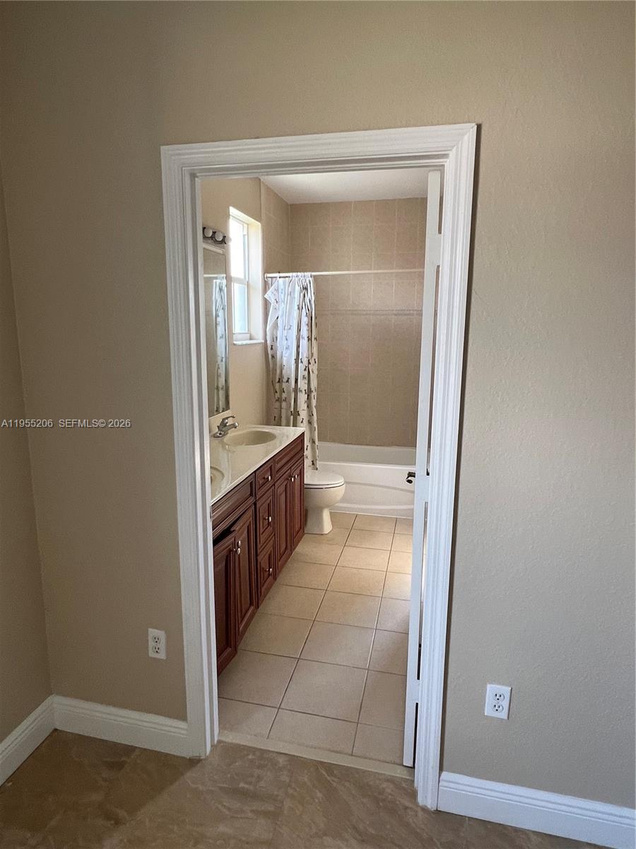 15389 Southwest 90th Terrace Miami, FL 33196 - Photo 31 of 67