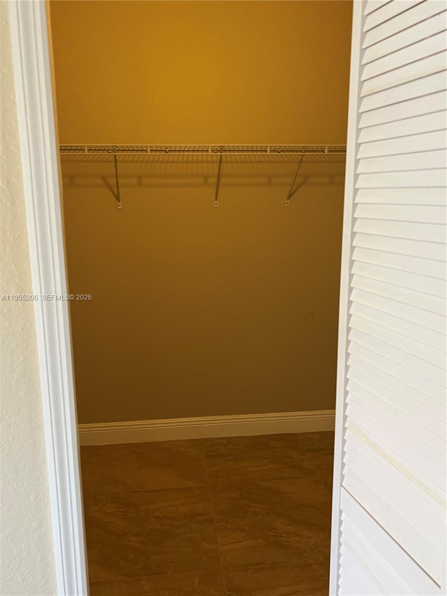 15389 Southwest 90th Terrace Miami, FL 33196 - Photo 37 of 67