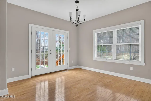 $575,000 | 18 Lakepointe Way, Saratoga Springs, NY 12866