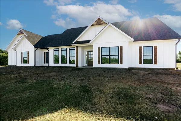 $3,000 | 12501 Farm To Market 1486, Richards, TX 77873