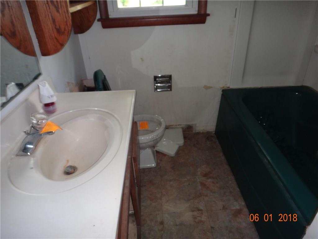 2478 Mercer West Middlesex Road West Middlesex, PA 16159 - Photo 8 of 14 Gallery Image 8