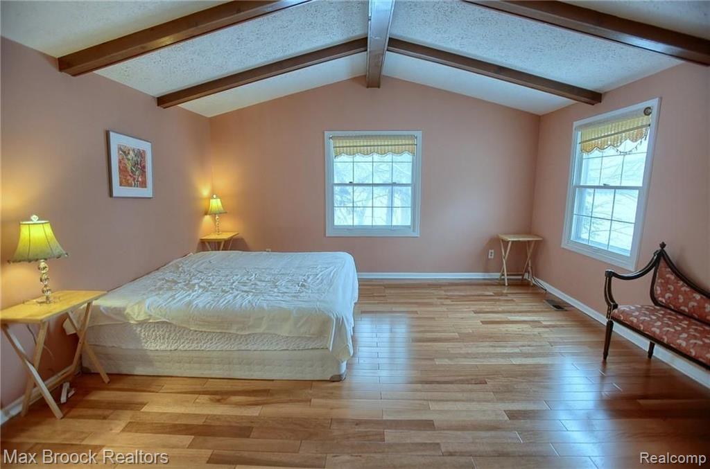 5076 Watergate Road West Bloomfield, MI 48323 - Photo 21 of 41