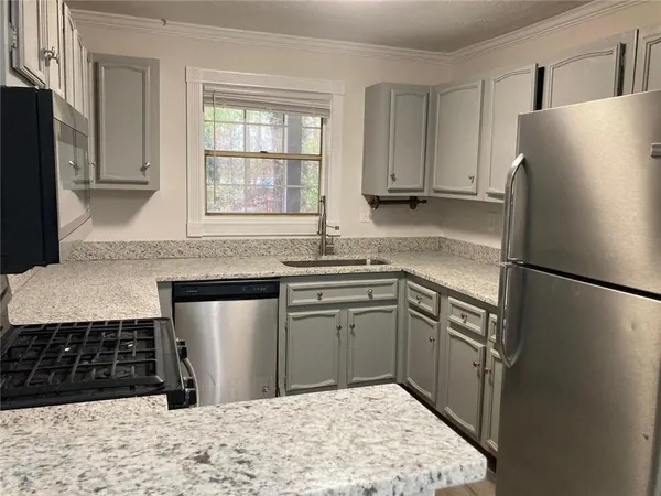 $1,550 | 1309 Natchez Trace, Atlanta, GA 30350