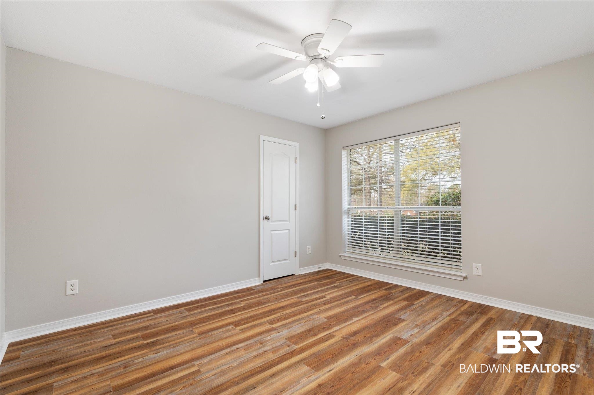 10079 Bellingrath Road Theodore, AL 36582 - Photo 16 of 23
