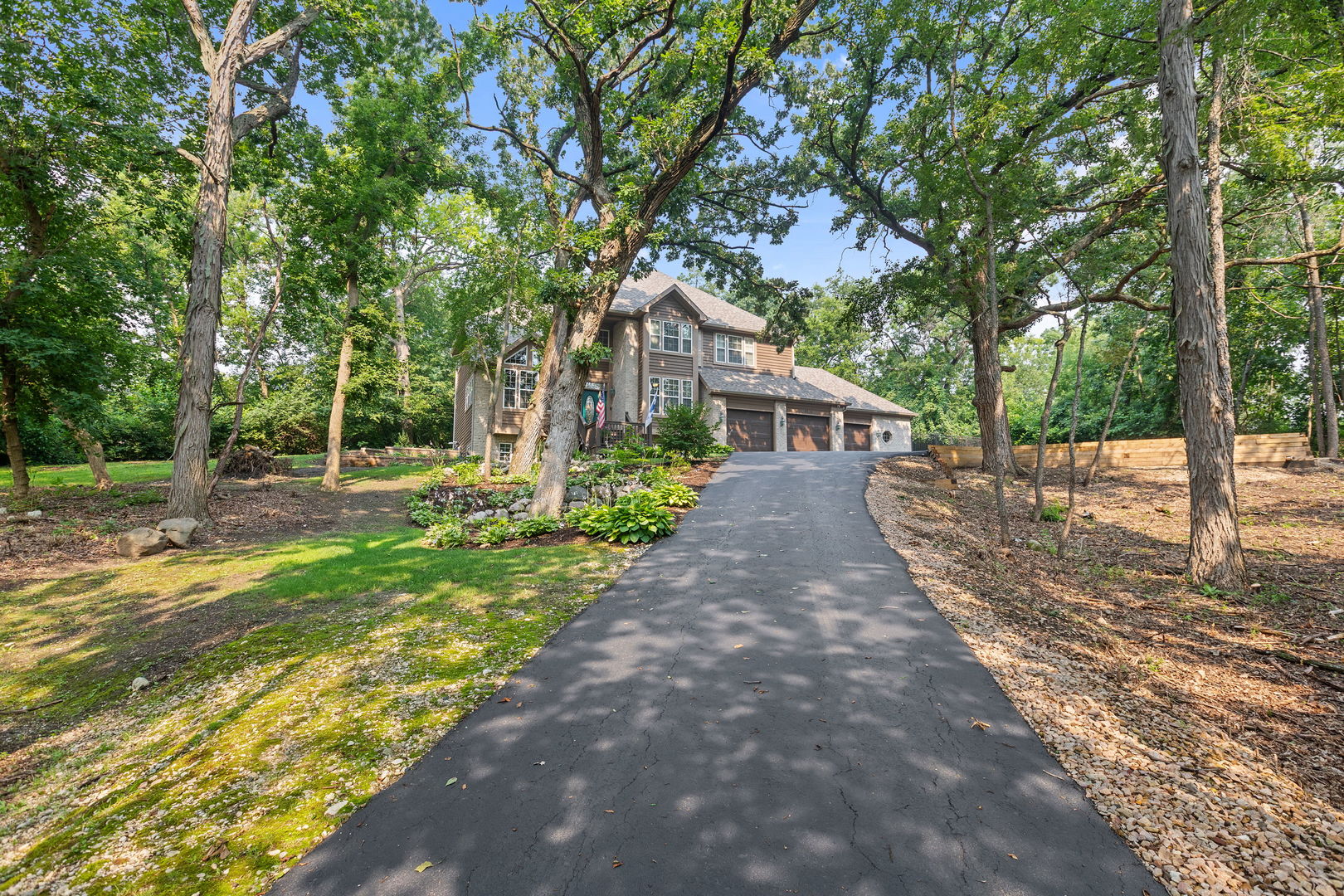 3214 Chelmsford Drive Spring Grove, IL 60081 - Photo 4 of 34