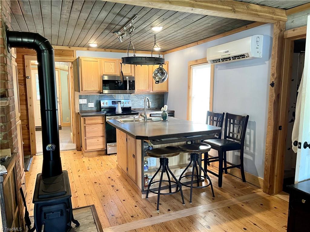 2508 Olivers Chapel Road Staley, NC 27355 - Photo 10 of 22 Gallery Image 10