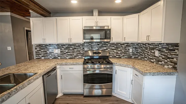 $1,700 | 106 West Hoopes Avenue, Pflugerville, TX 78660