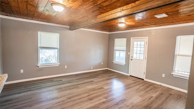 $1,800 | 106 West Hoopes Avenue, Pflugerville, TX 78660