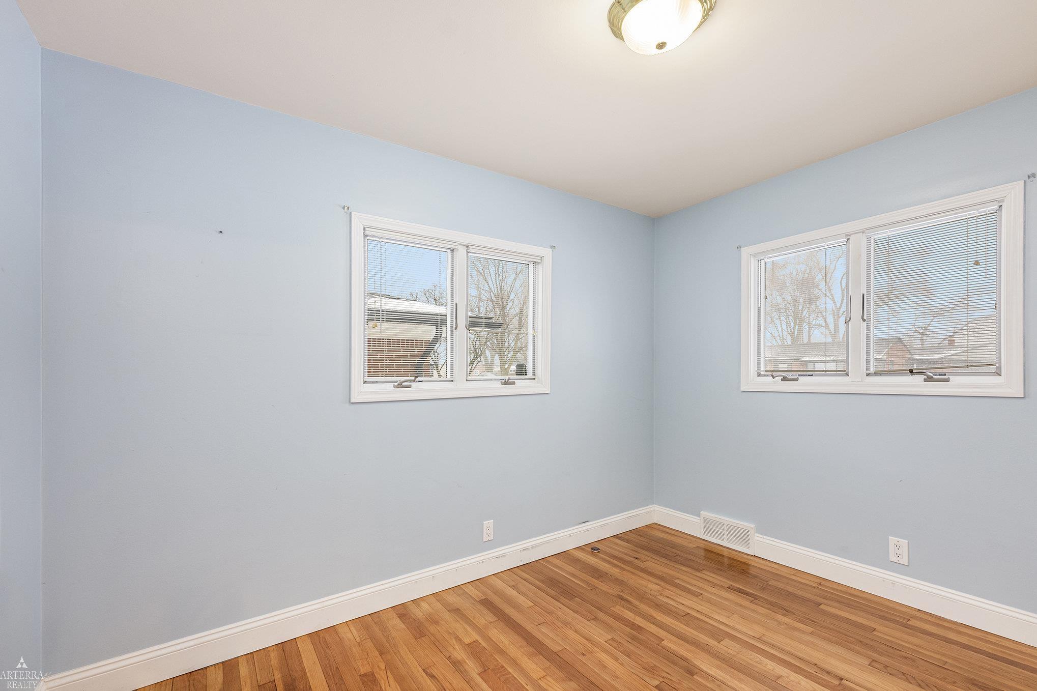 48597 Cardinal Street Utica, MI 48317 - Photo 16 of 24 50165961-e044589d-a818-4e04-8644-45e178b703c9.JPG