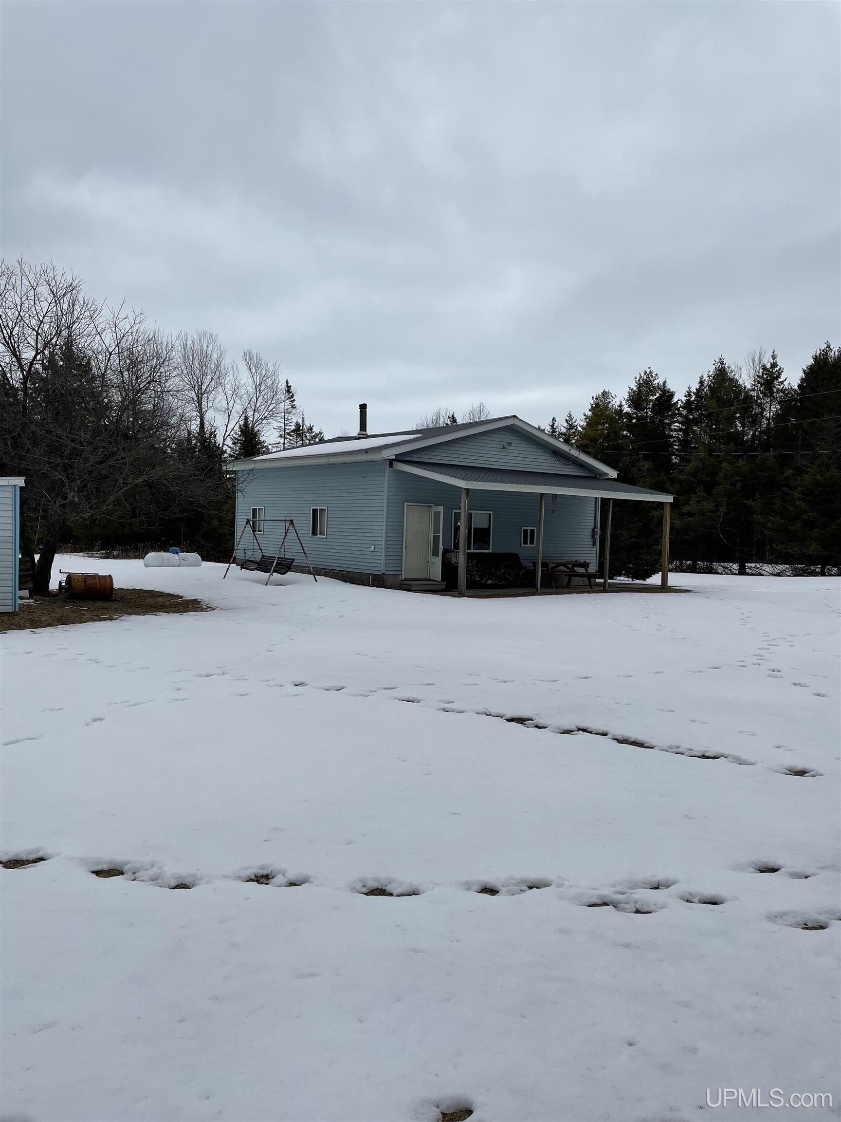 11128 Co Road Rapid River, MI 49878 - Photo 75 of 97