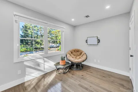 $1,175,000 | 2 Roosevelt Street, Bayville, NY 11709