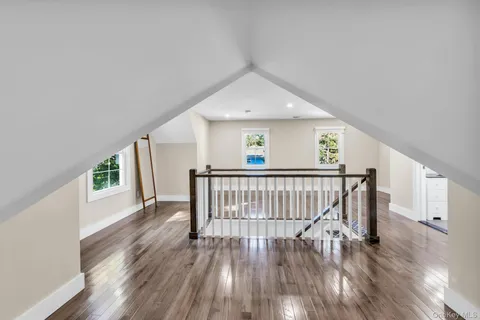 a view of bedroom and bedroom