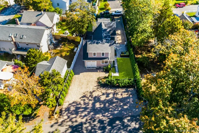 $1,175,000 | 2 Roosevelt Street, Bayville, NY 11709