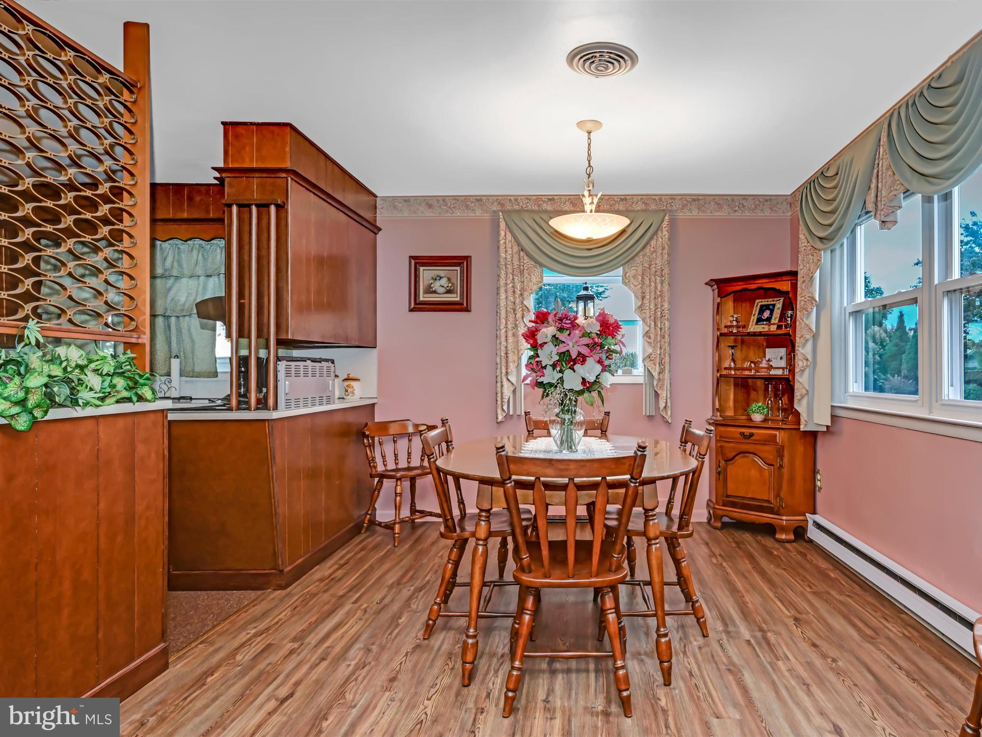 111 Wintersville Road Myerstown, PA 17067 - Photo 7 of 29 Dining area w natural light
