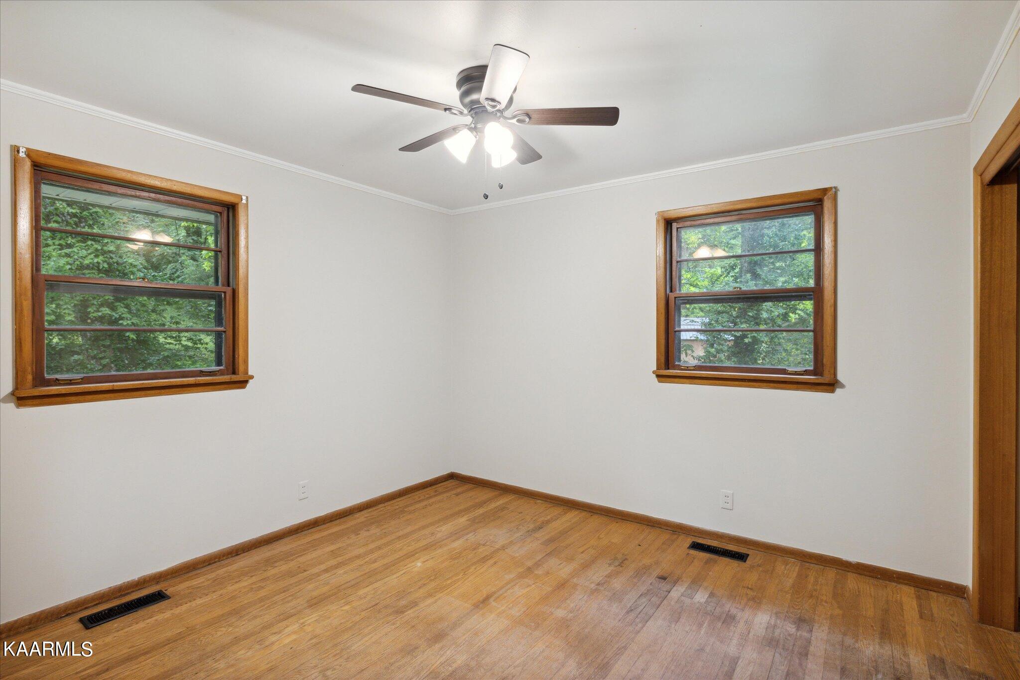 5821 Briercliff Road Knoxville, TN 37918 - Photo 13 of 25 16-IMG_0076