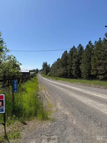 $499,000 | 5656 Three Mile Road, Weippe, ID 83553