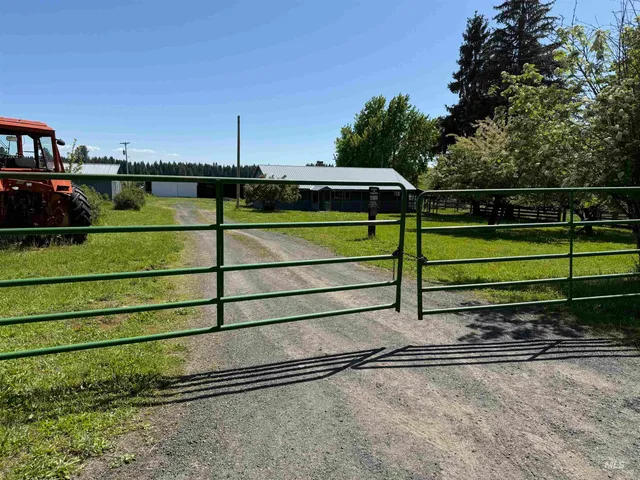 $499,000 | 5656 Three Mile Road, Weippe, ID 83553